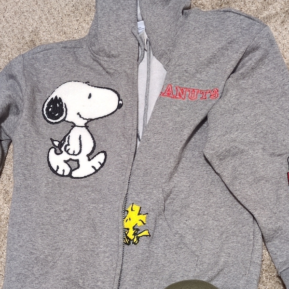 Peanuts Gray Snoopy Hoodie Sweatshirt